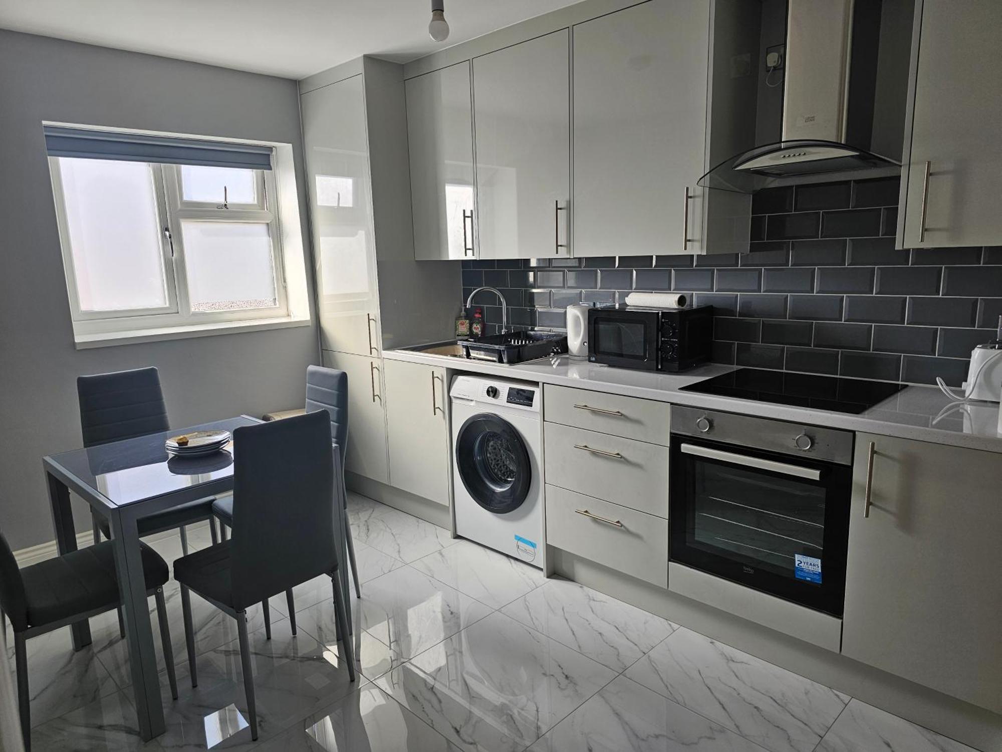 Potters Hideout- 2 Bedroom 2 Bathroom Apartment Watford  Zewnętrze zdjęcie